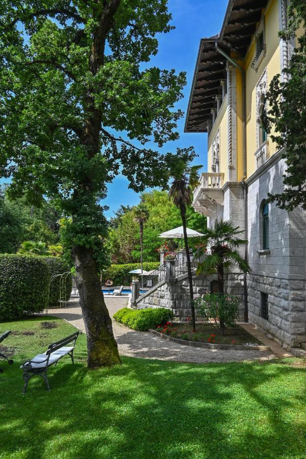 Hotel Villa Astra Ловран Экстерьер фото